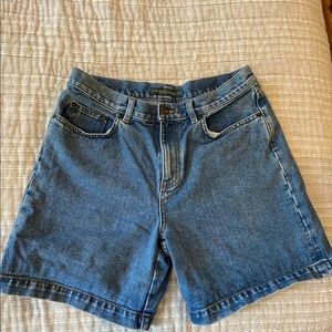 Vintage Mom Shorts *high-waisted